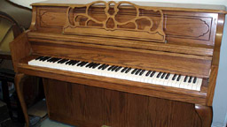 Samick Console Samick Console - Stock item 700